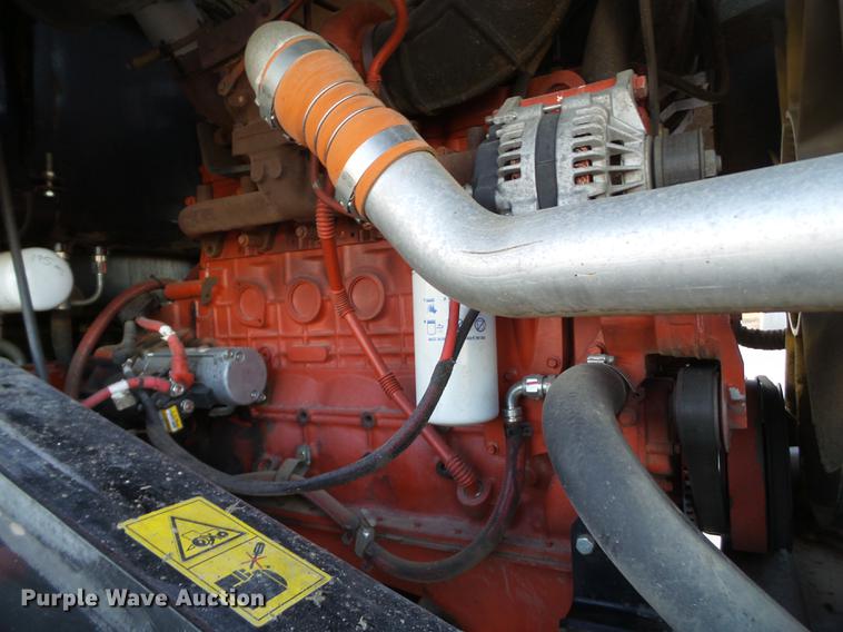 image for item BJ9798 2014 MacDon M205 self-propelled windrower