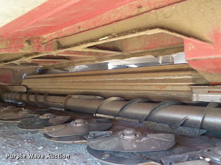 image for item BJ9799 2015 MacDon M205 self-propelled windrower