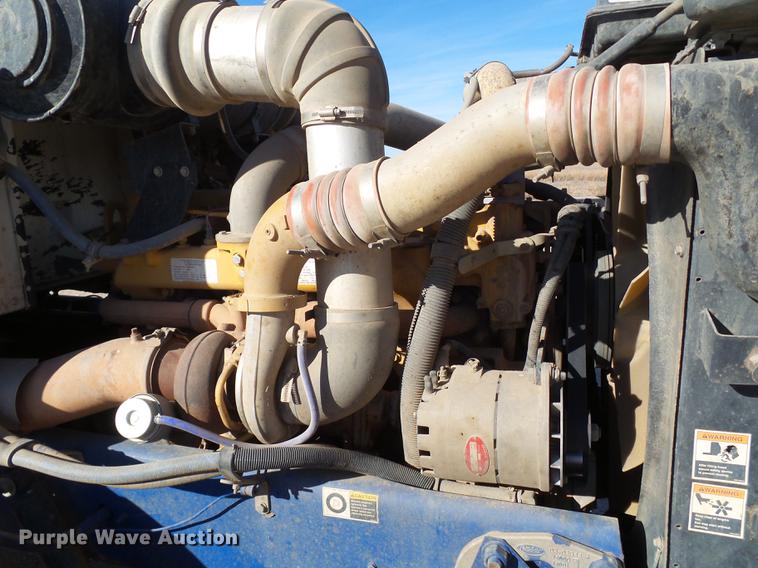 image for item BJ9800 2001 Peterbilt 378 semi truck