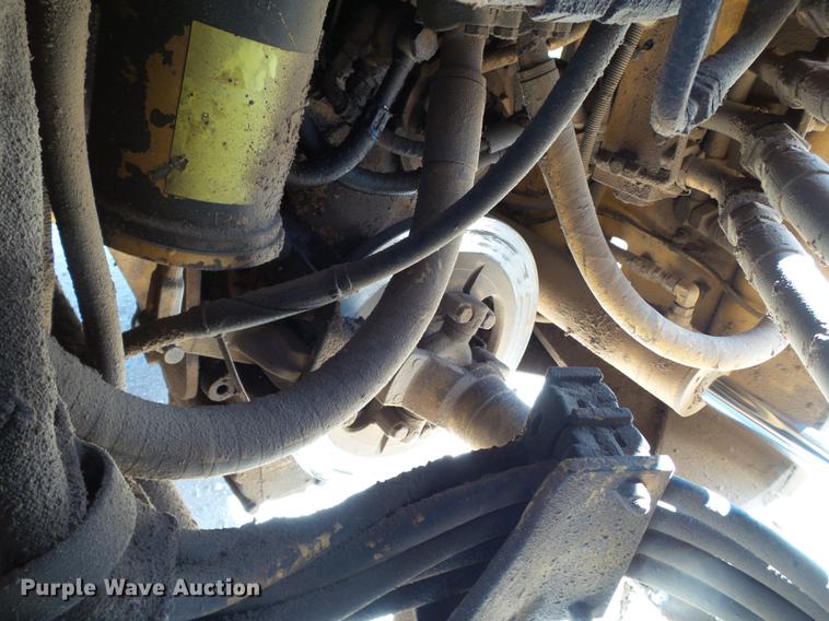 image for item BJ9803 1993 Case 921 wheel loader