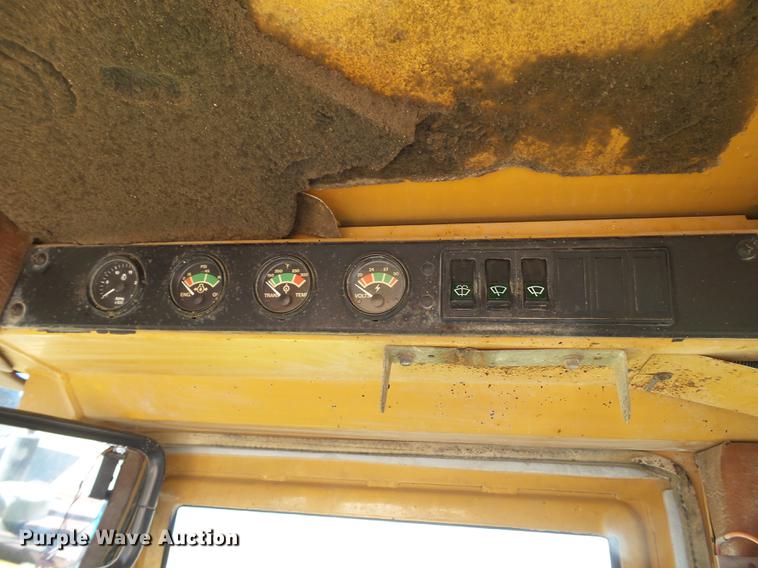 image for item BJ9803 1993 Case 921 wheel loader