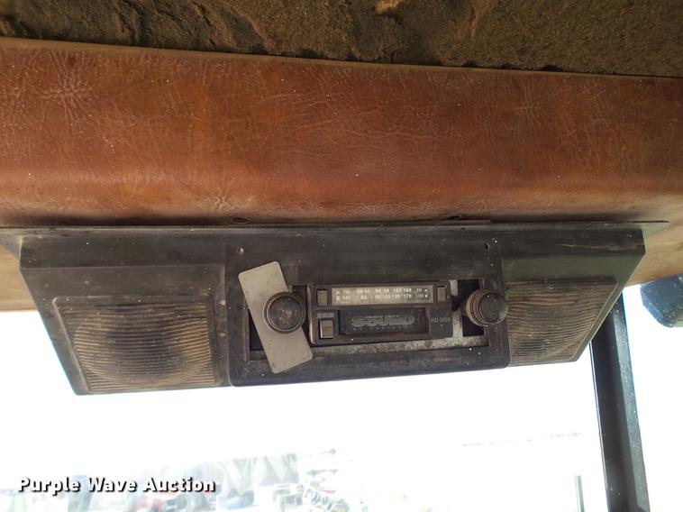 image for item BJ9803 1993 Case 921 wheel loader