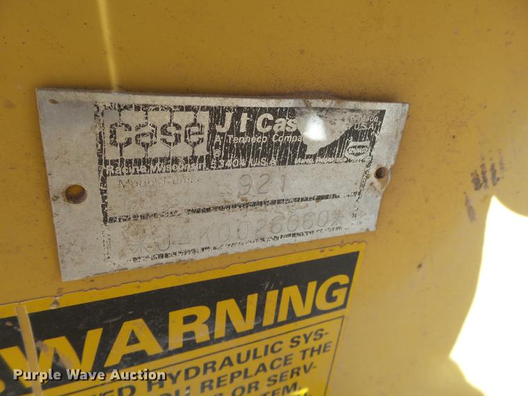 image for item BJ9803 1993 Case 921 wheel loader