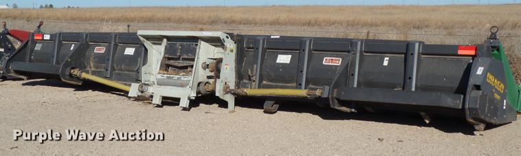 image for item BJ9813 2005 Drago N12 corn head