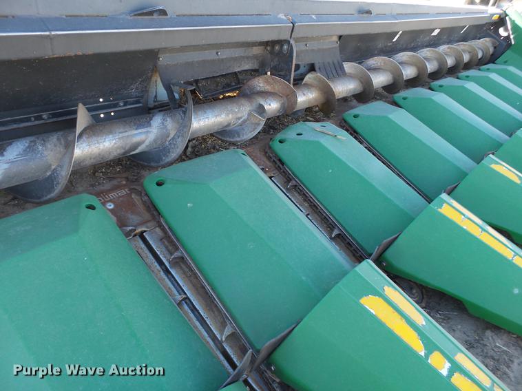 image for item BJ9813 2005 Drago N12 corn head