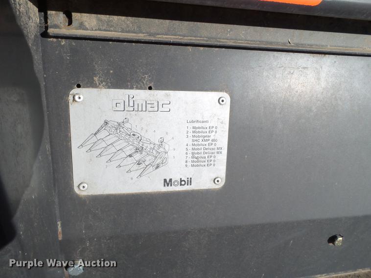 image for item BJ9813 2005 Drago N12 corn head