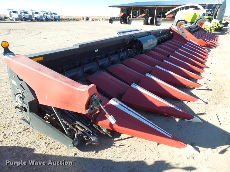 image for item BJ9814 2014 Drago N12 corn head