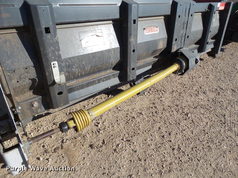 image for item BJ9814 2014 Drago N12 corn head