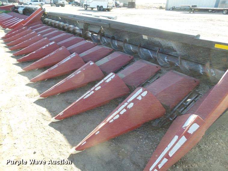 image for item BJ9815 2010 Drago N12 corn head