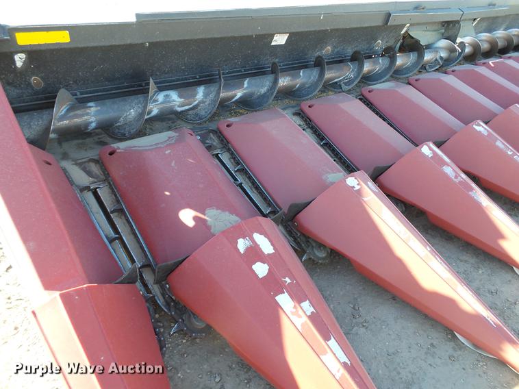 image for item BJ9815 2010 Drago N12 corn head