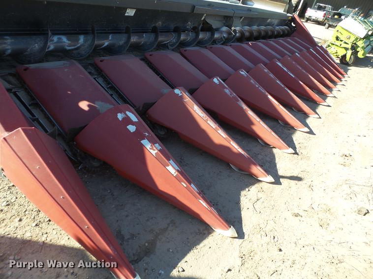 image for item BJ9815 2010 Drago N12 corn head