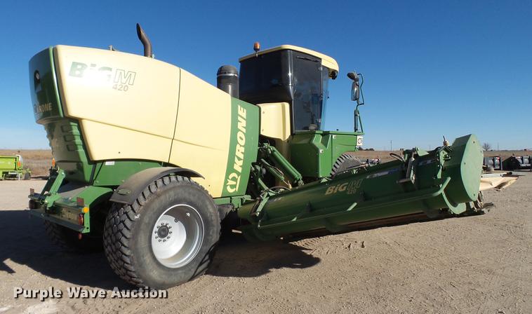 image for item BJ9816 2015 Krone Big M 420 self-propelled windrower