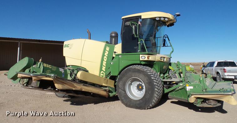 image for item BJ9816 2015 Krone Big M 420 self-propelled windrower