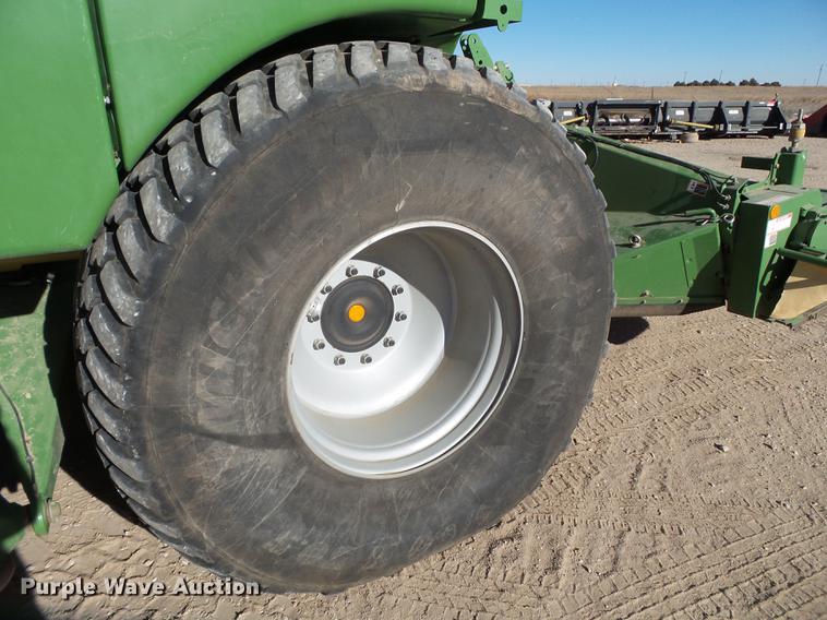image for item BJ9816 2015 Krone Big M 420 self-propelled windrower