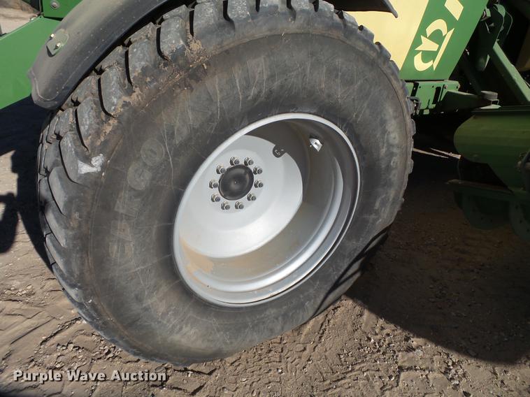 image for item BJ9816 2015 Krone Big M 420 self-propelled windrower