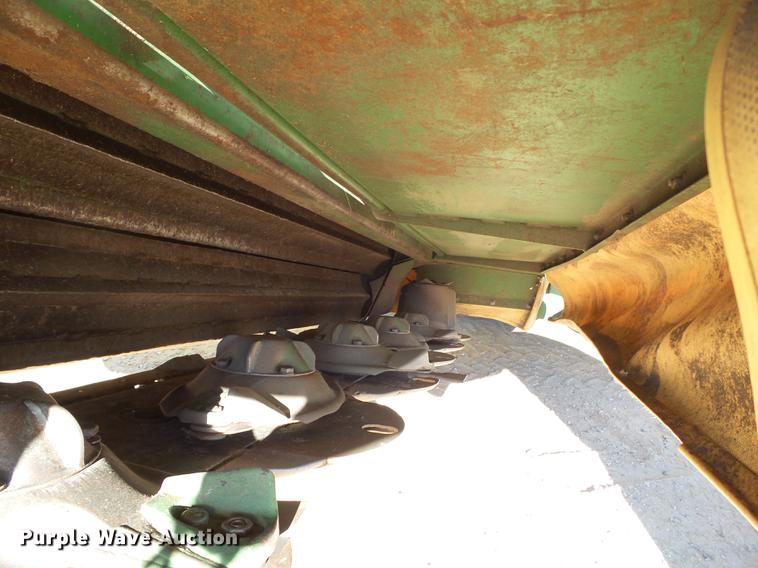 image for item BJ9816 2015 Krone Big M 420 self-propelled windrower