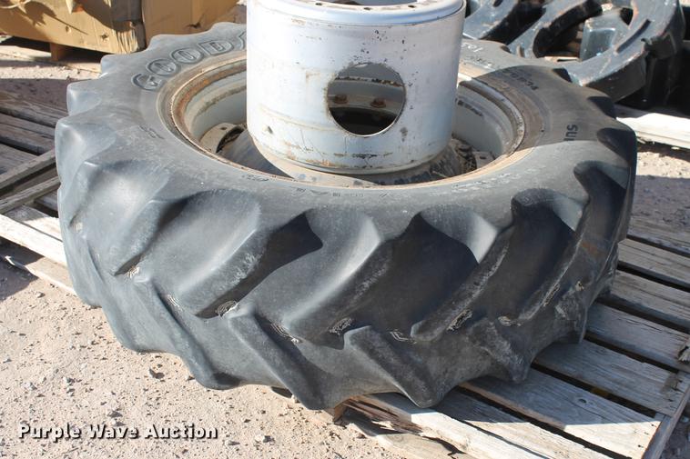 image for item BJ9817 2006 Case IH MX285 MFWD tractor