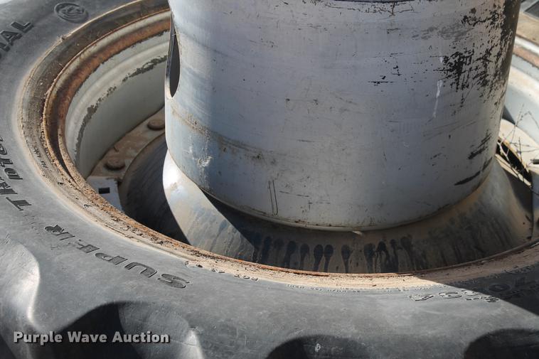 image for item BJ9817 2006 Case IH MX285 MFWD tractor