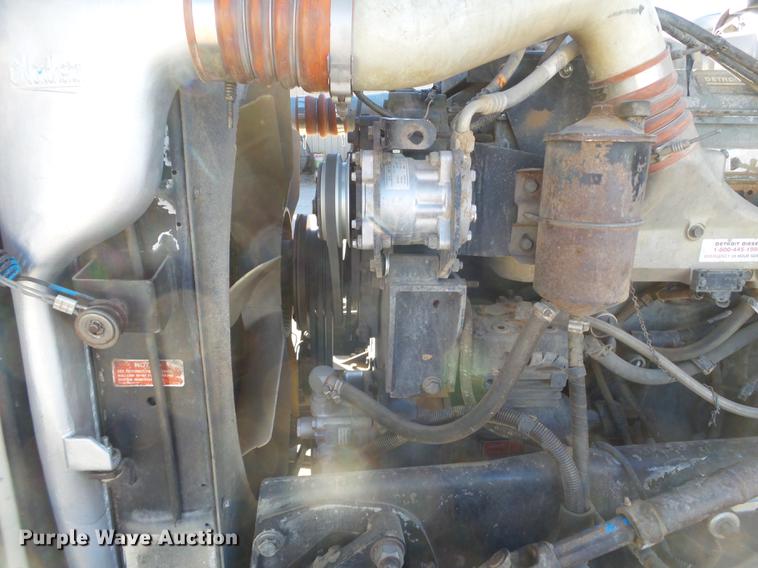 image for item BJ9820 1997 Peterbilt 379 semi truck