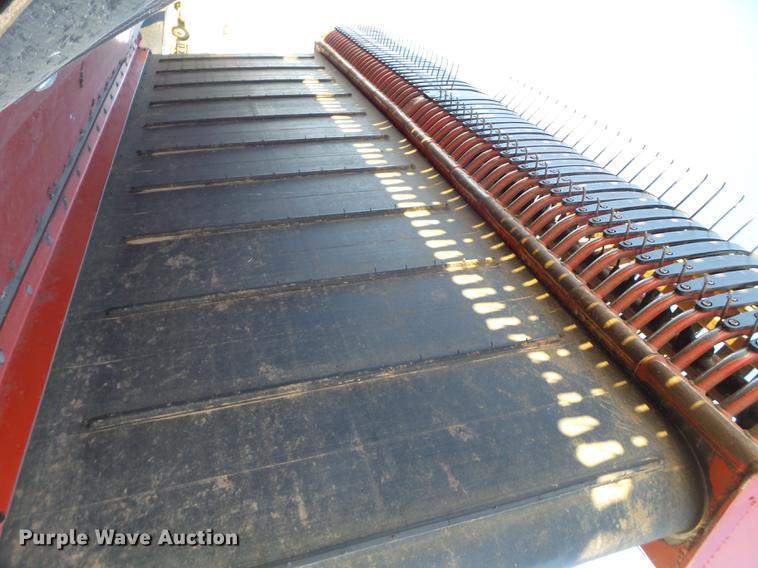 image for item BJ9824 2015 H&S TFM2135 Tri-Flex hay merger