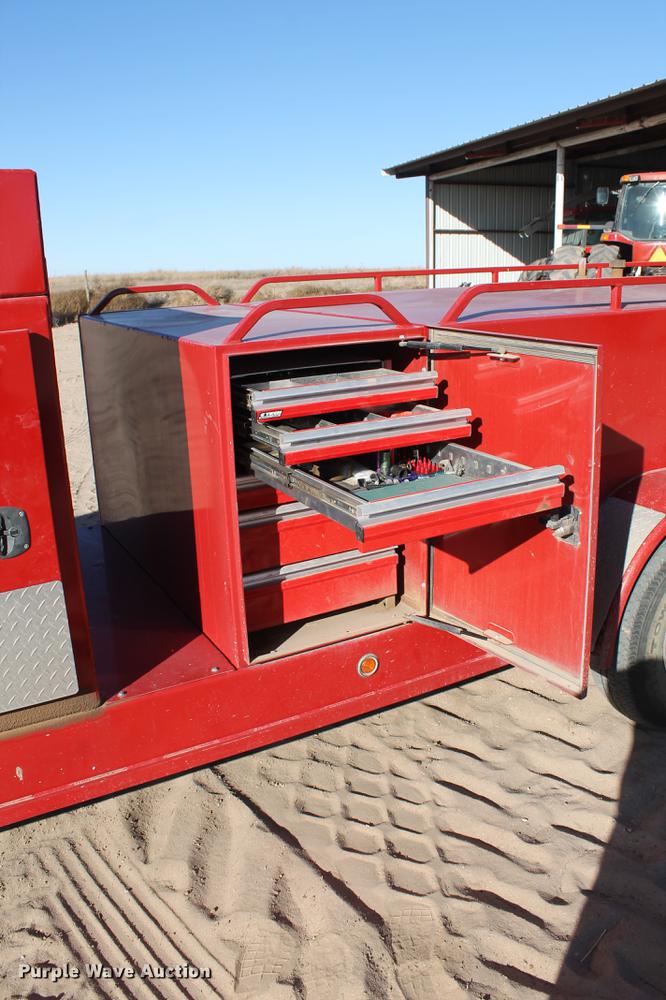 image for item BJ9827 2013 Thunder Creek service trailer