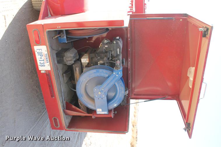 image for item BJ9827 2013 Thunder Creek service trailer