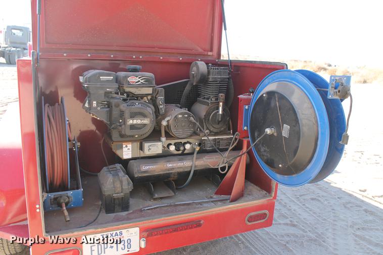 image for item BJ9827 2013 Thunder Creek service trailer