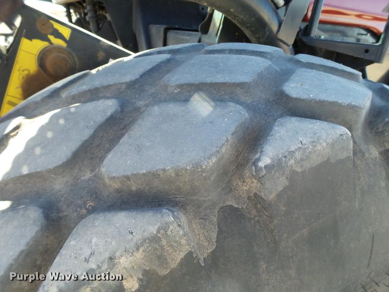 image for item BJ9828 2013 MacDon M205 self-propelled windrower