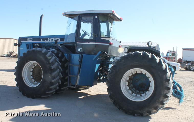 image for item BJ9829 1990 Ford 976 Versatile Designation 6 4WD tractor