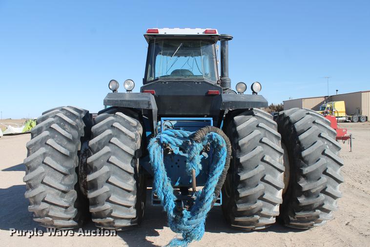 image for item BJ9829 1990 Ford 976 Versatile Designation 6 4WD tractor
