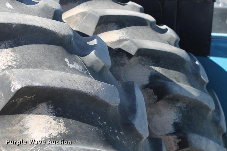 image for item BJ9829 1990 Ford 976 Versatile Designation 6 4WD tractor