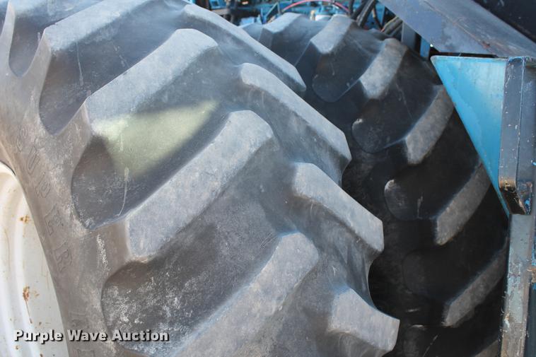 image for item BJ9829 1990 Ford 976 Versatile Designation 6 4WD tractor