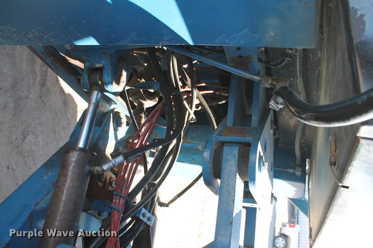 image for item BJ9829 1990 Ford 976 Versatile Designation 6 4WD tractor