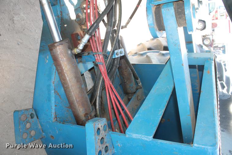 image for item BJ9829 1990 Ford 976 Versatile Designation 6 4WD tractor