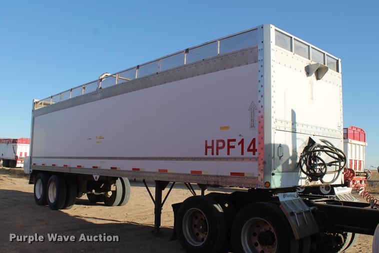 image for item BJ9832 2006 Aeroswint live bottom silage trailer