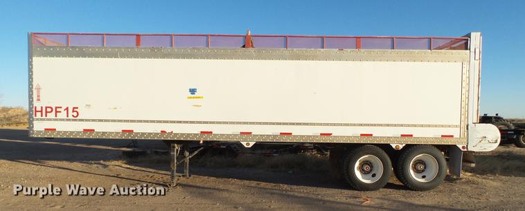 image for item BJ9833 2006 Aeroswint HPF15 live bottom silage trailer