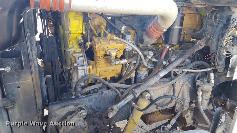 image for item BJ9834 1998 Peterbilt 378 semi truck