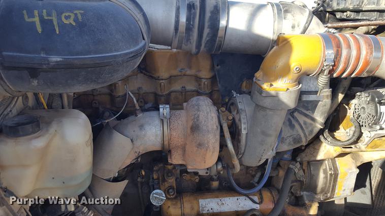 image for item BJ9834 1998 Peterbilt 378 semi truck