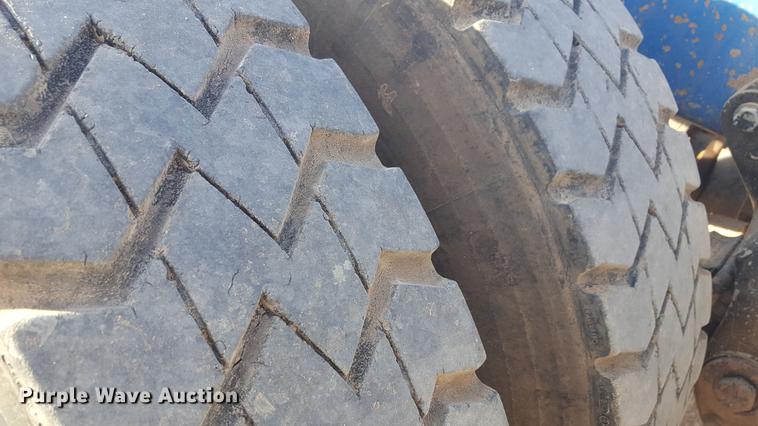 image for item BJ9835 1995 Peterbilt 378 semi truck