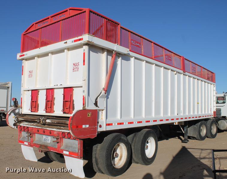 image for item BJ9840 2014 Mas live bottom silage trailer