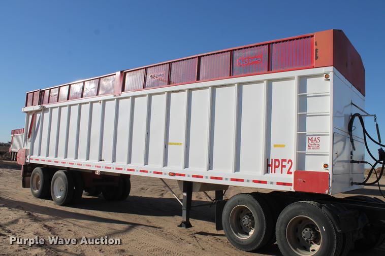 image for item BJ9840 2014 Mas live bottom silage trailer
