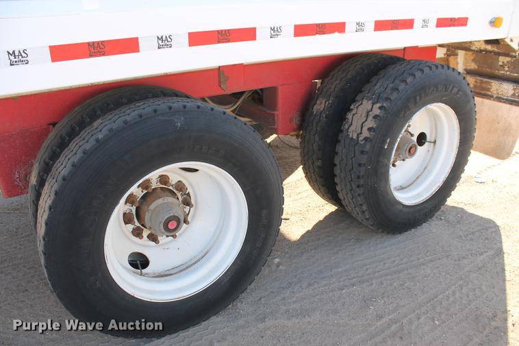 image for item BJ9840 2014 Mas live bottom silage trailer