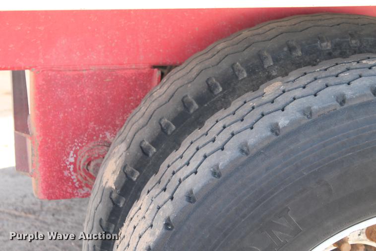 image for item BJ9840 2014 Mas live bottom silage trailer