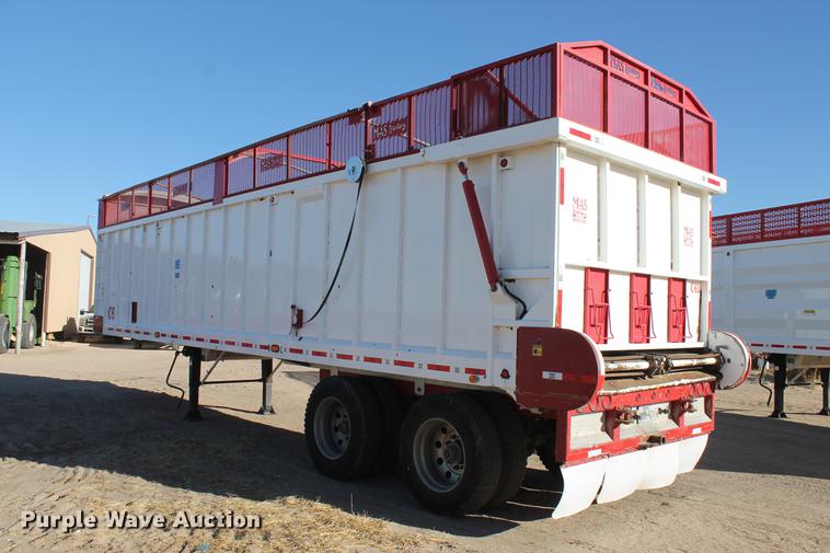 image for item BJ9841 2014 Mas live bottom silage trailer