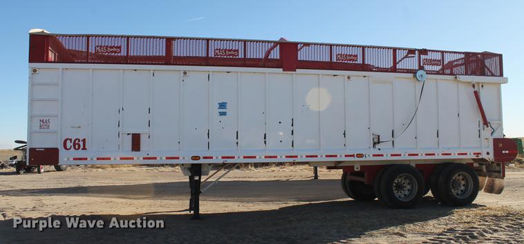 image for item BJ9841 2014 Mas live bottom silage trailer