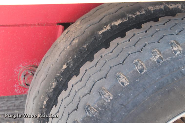 image for item BJ9841 2014 Mas live bottom silage trailer