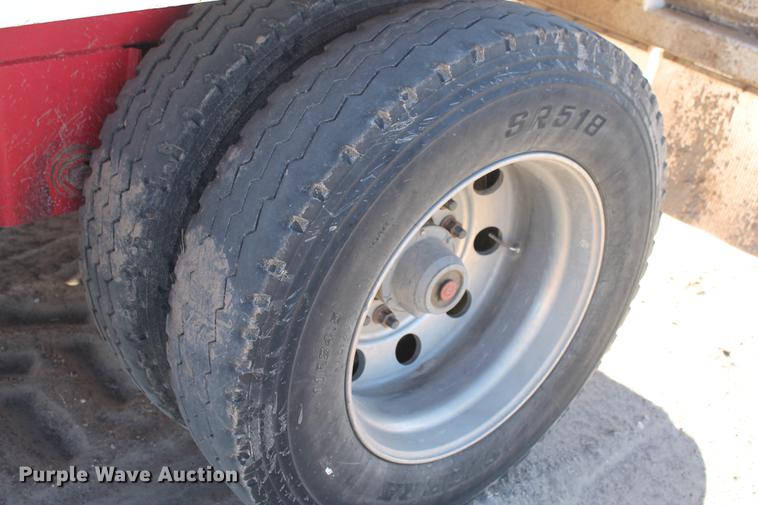 image for item BJ9841 2014 Mas live bottom silage trailer