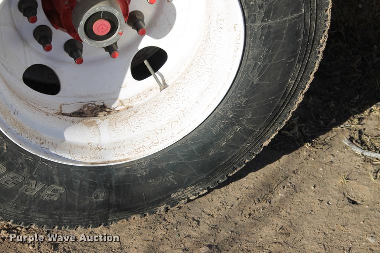 image for item BJ9842 2015 RTR Silage Master live bottom silage trailer