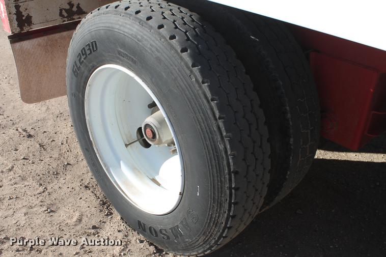 image for item BJ9843 2016 Mas live bottom silage trailer