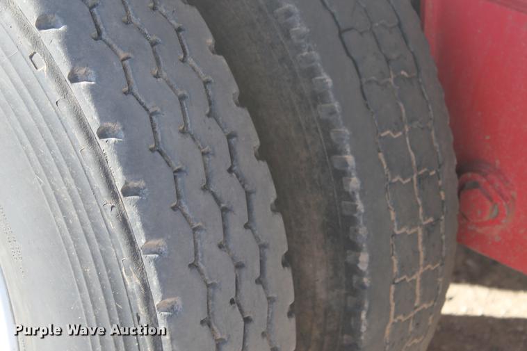 image for item BJ9843 2016 Mas live bottom silage trailer